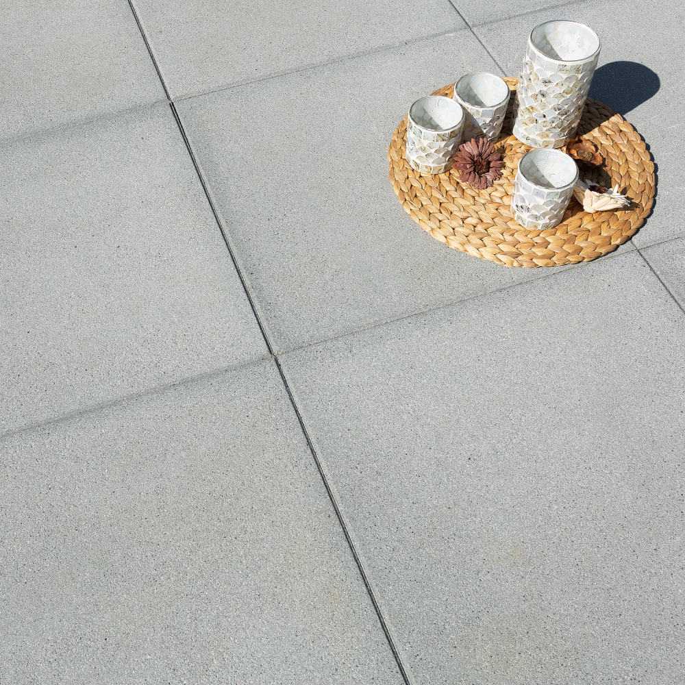 ESTRELLA fino Gehwegplatte, grau-anthrazit, gestrahlt, gefast